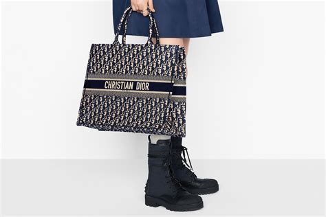 posete dior